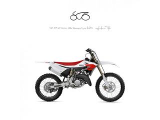 YAMAHA YZ 125 70th Anniversary Edition