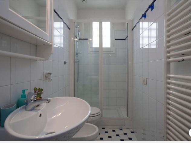 APPARTAMENTO di 3 vani e di 60 mq (FIRENZE) rif. L25/332 - Foto 9