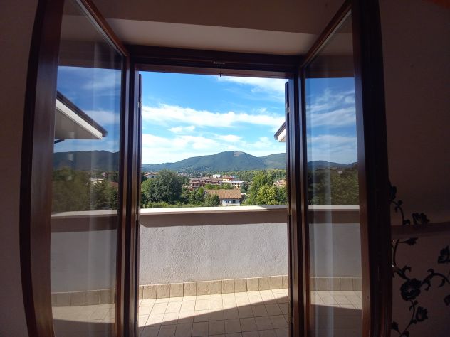 Appartamento Panoramico tra Terme e Borgo Storico – Parcheggio e box Bici - Foto 3