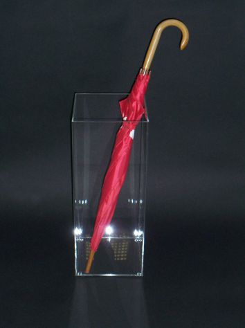 Cavinato acrylics s.a.s. - lavorazioni in plexiglass