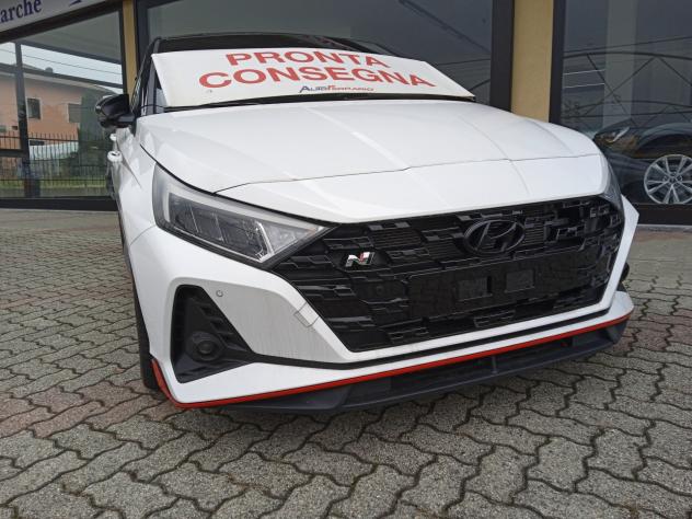 Hyundai i20 N PERFORMANCE 18" PACK TECNO VETRI SCURI SENS PARK DOPPI RETROCAMERA APPLE CAR PLAY PRONTA COSEGNA - Foto 5