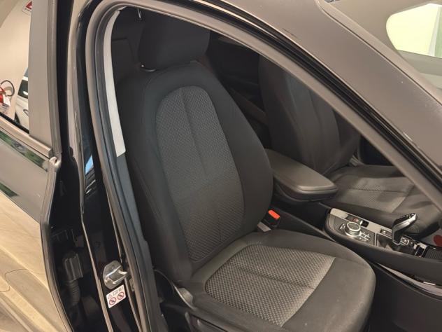 BMW X2 xDrive18d Business-X auto Cruise LED Black Pack - Foto 5