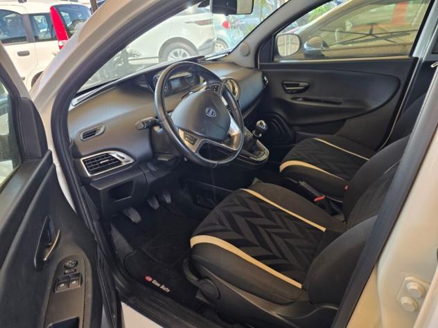 LANCIA Ypsilon 3ª serie Ypsilon 1.2 69 CV 5 porte Gold - Foto 6