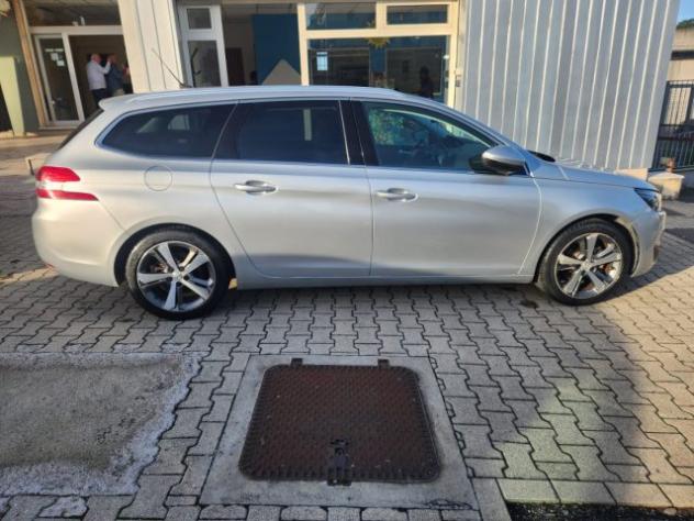 PEUGEOT 308 BlueHDi 120 S&S EAT6 SW Allure rif. 23931495 - Foto 8
