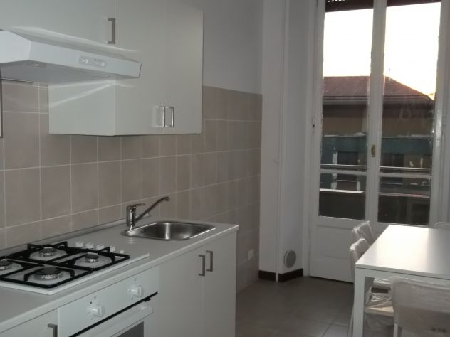 bellissimo trilocale,arredato,in via Ripamonti,di mq 70.
