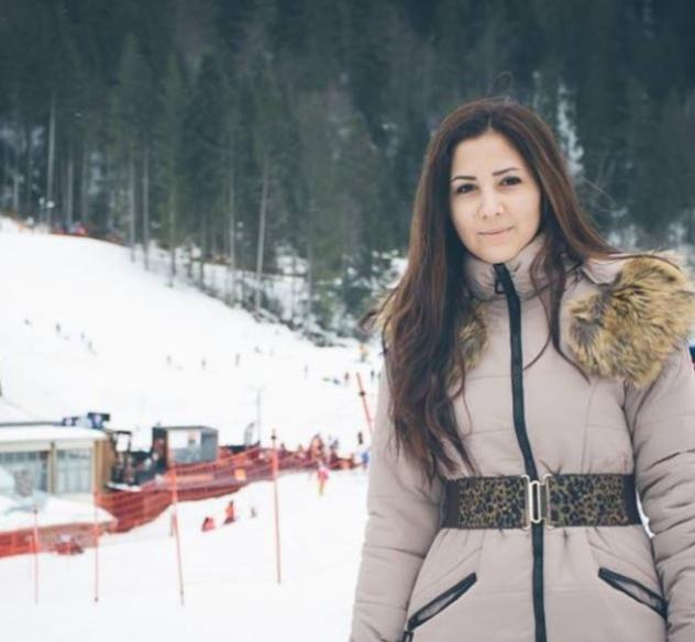 Donna di Molfetta. Fisico Normale Tel: