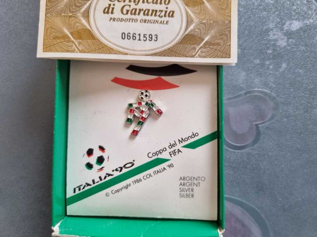 Portachiavi e spilla Italia'90 - Foto 3