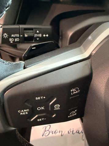 Jeep Compass E-Hybrid 1.2 Turbo MHEV 106kW Summit DCT/first edition - Foto 8