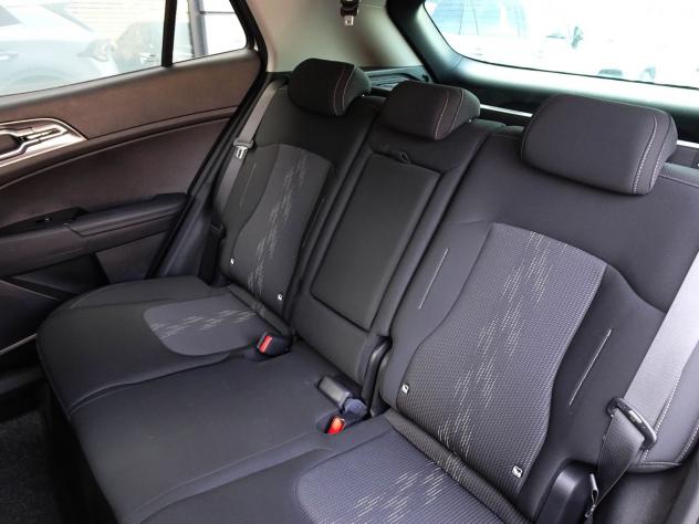 Kia Sportage 1.6 TGDI HEV STYLE 2WD AUTO - Foto 8
