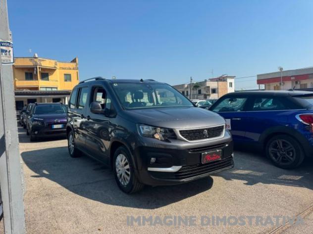 PEUGEOT Rifter BlueHDi 100 S&S Allure Standard rif. 24084597 - Foto 6