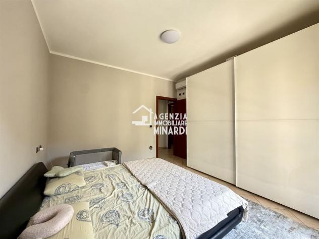 FAENZA – ZONA PARCO BUCCI | APPARTAMENTO COMPLETAMENTE RISTRUTTURATO CON GARAGE E TERRAZZO - Foto 13