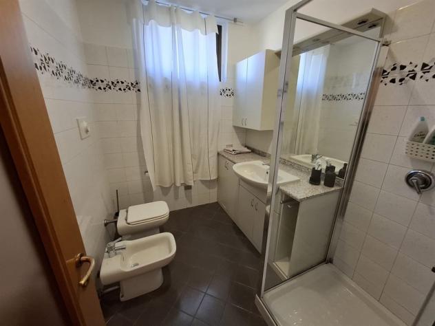 Splendido 4 locali con terrazzo in bifamiliare nel centro di Meda - Foto 11