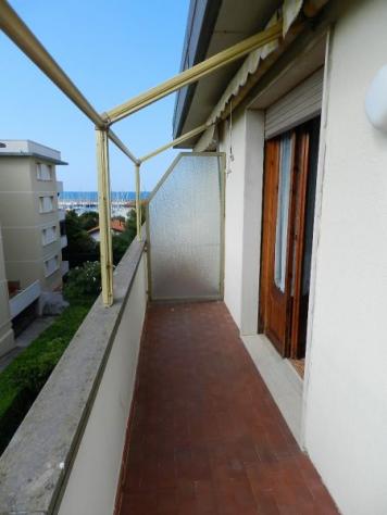 APPARTAMENTO di 4 vani e di 70 mq (ROSIGNANO MARITTIMO - zona mare Rosignano, Rosignano Solvay) rif. R0383 - Foto 2