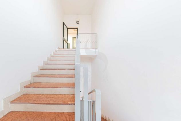 UFFICIO di 4 vani e di 200 mq (CONCOREZZO) rif. HOME 2012_9 - Foto 18