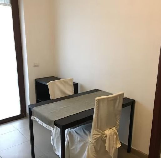 TOR VERGATA-BILOCALE CON BALCONE E POSTO AUTO.