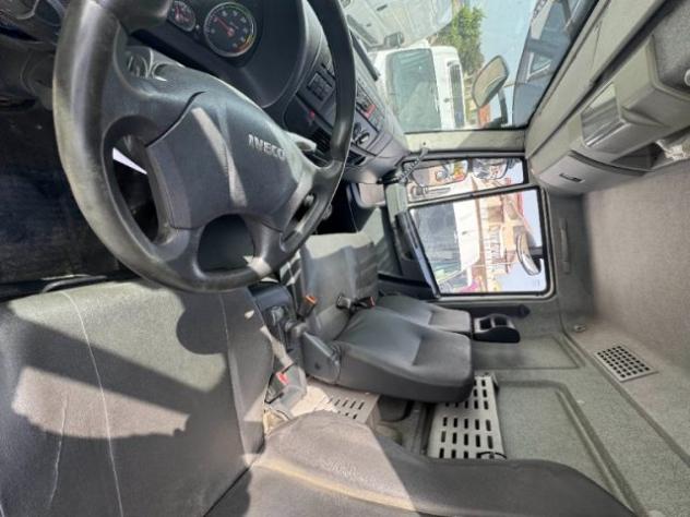 IVECO EUROCARGO 140E22 E5 RIBALTABILE TRILATERALE rif. 23972503 - Foto 9