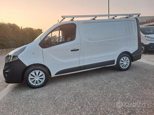 Opel vivaro 1.6 120cv 2018 km139000 attrezzato - Foto 5