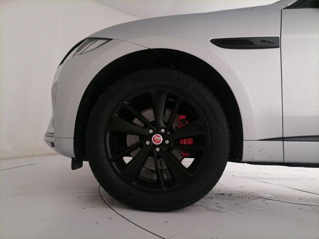 Jaguar F-Pace 2.0 i4 R-Dynamic Black awd 250cv auto - Foto 9