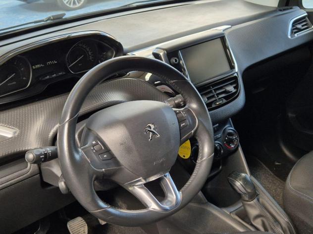 PEUGEOT - 208 - BlueHDi 100 S&S 5p. GT Line - Foto 2