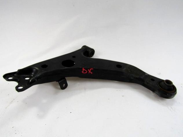 48068-12171 BRACCIO OSCILLANTE ANTERIORE DESTRO TOYOTA COROLLA 1.4 B 71KW 5M 3P (2001) RICAMBIO USATO