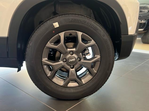 Jeep Avenger Nuova Benzina Longitude 1.2 110cv DCT MHEV - Foto 10