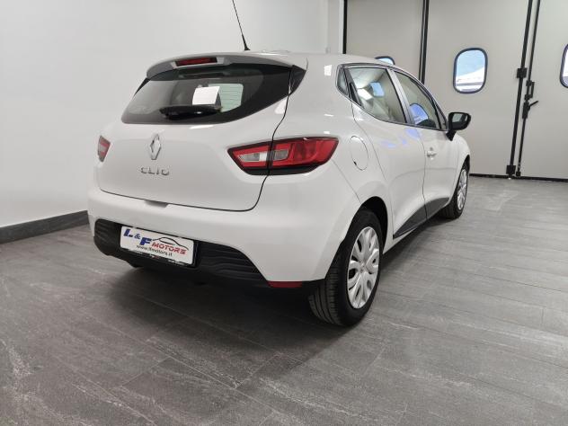 Renault Clio 1.2 16v 75cv Live - Foto 8
