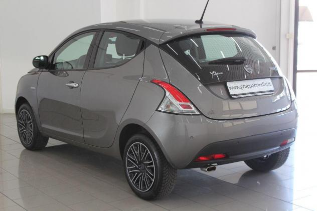LANCIA - Ypsilon - 1.0 FireFly 5p.S&S Hybryd Gold - Foto 6