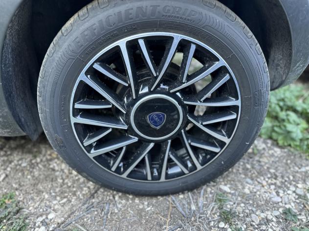 Lancia Ypsilon 1.0 FireFly 5 porte S&S Hybrid Platino - Foto 8