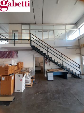 Rif. P809 - Poggibonsi – zona industriale Fosci - Foto 2