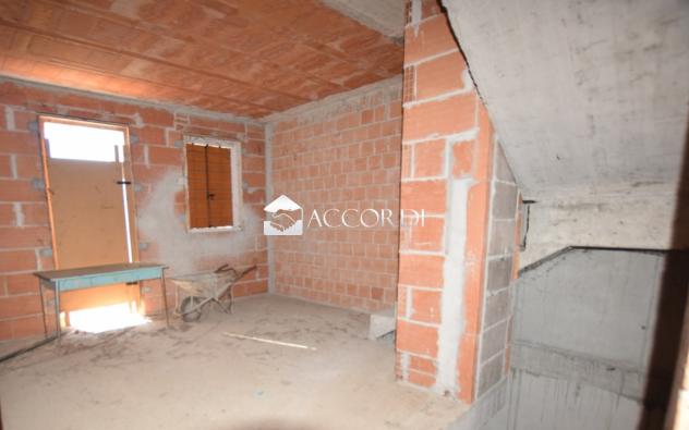 VILLA A SCHIERA di 4 vani e di 187 mq (SAN ZENONE DEGLI EZZELINI) rif. BL067 - Foto 5