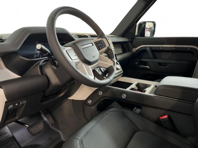 Land Rover Defender VII 2025 90 90 3.0d mhev S awd 200cv auto - Foto 10