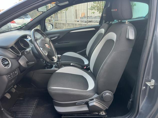 FIAT PUNTO 1200 SPORT X NEOPATENTATI - Foto 4
