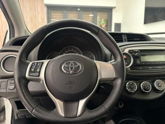 TOYOTA Yaris 1.0 5 porte Active rif. 21895725 - Foto 9