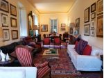 Casa singola in vendita a Carrara 450 mq  Rif: 1139067