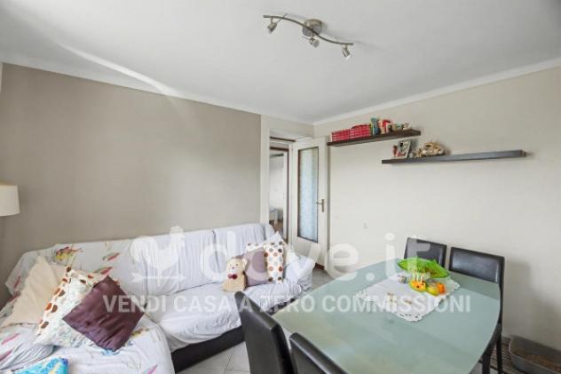 Casa indipendente di 240 m² con più di 5 locali in vendita a Luino - Foto 9