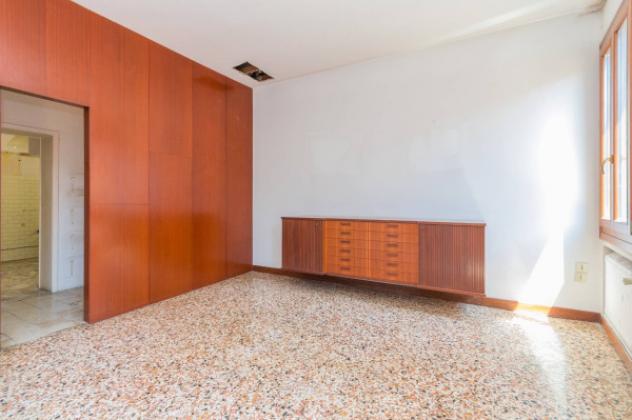 Appartamento di 129 m² con più di 5 locali in vendita a Venezia - Foto 4