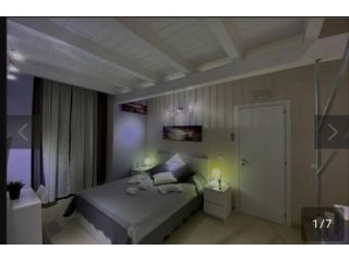 Affittasi camere singole e doppie con bagno privato