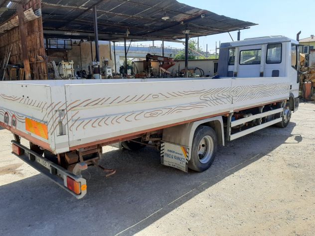 Autocarro IVECO Eurocargo 75E15 - Foto 3