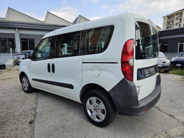 FIAT Doblò 1.3 Mjt 16v 90cv Active - Foto 3