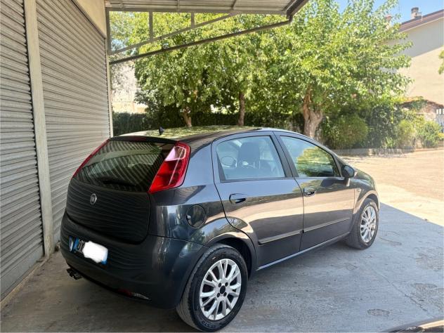 Fiat Grande Punto 1.3 MJT 90 CV 5 porte Dynamic - Foto 9