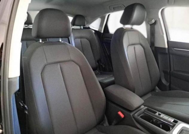 Audi Q3 SPB 35 TDI S tronic Business Plus - Foto 5