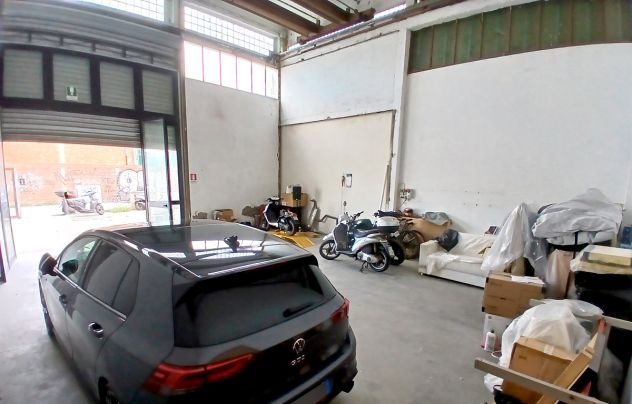 VIA FIRENZE ADIACENZE: Capannone artigianale + Fondo commerciale comunicanti - Foto 3
