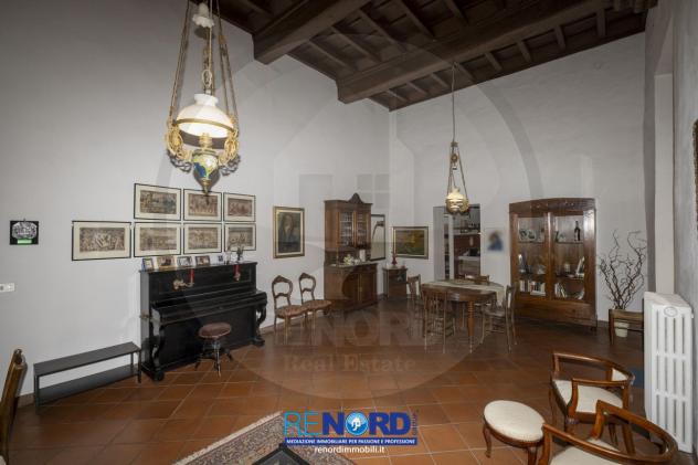 RIF. VIL7072 - INVERNO E MONTELEONE - Porzione di castello: abitazione di 5 locali e doppi servizi, cantina/taverna e giardino privato. - Foto 12