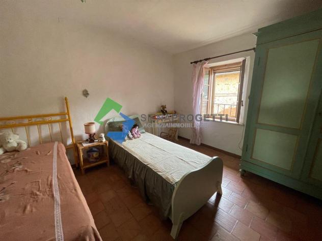 Terra-tetto in pietra e magazzino indipendente nell’antico borgo di Tocchi, Monticiano, Siena. - Foto 14