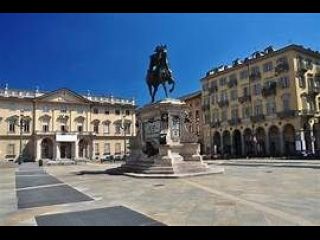 PIAZZA BODONI
