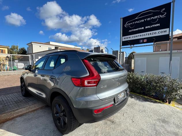 Volvo XC40 D3 AWD - Foto 2
