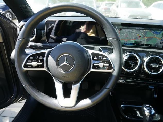 MERCEDES Classe A (W177) A 200 Executive - Foto 10