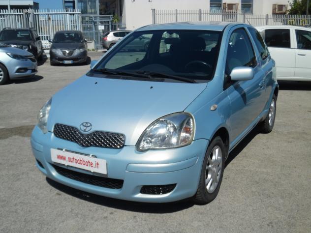 Toyota Yaris 1.0i 16V cat 3 porte Sol - Foto 3