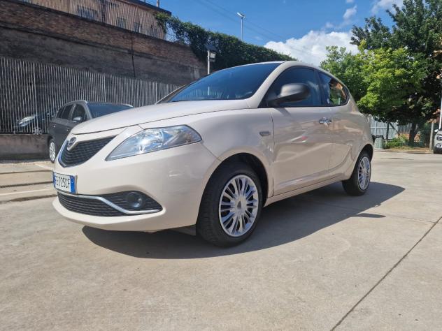 Lancia Ypsilon 5 Porte Ypsilon 1.2 Silver ecochic Gpl 69cv scad.bombola 2036