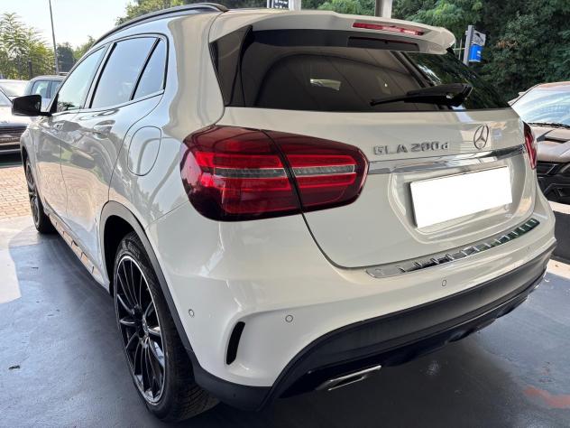 Mercedes-benz GLA 200 d Automatic Premium - Foto 5